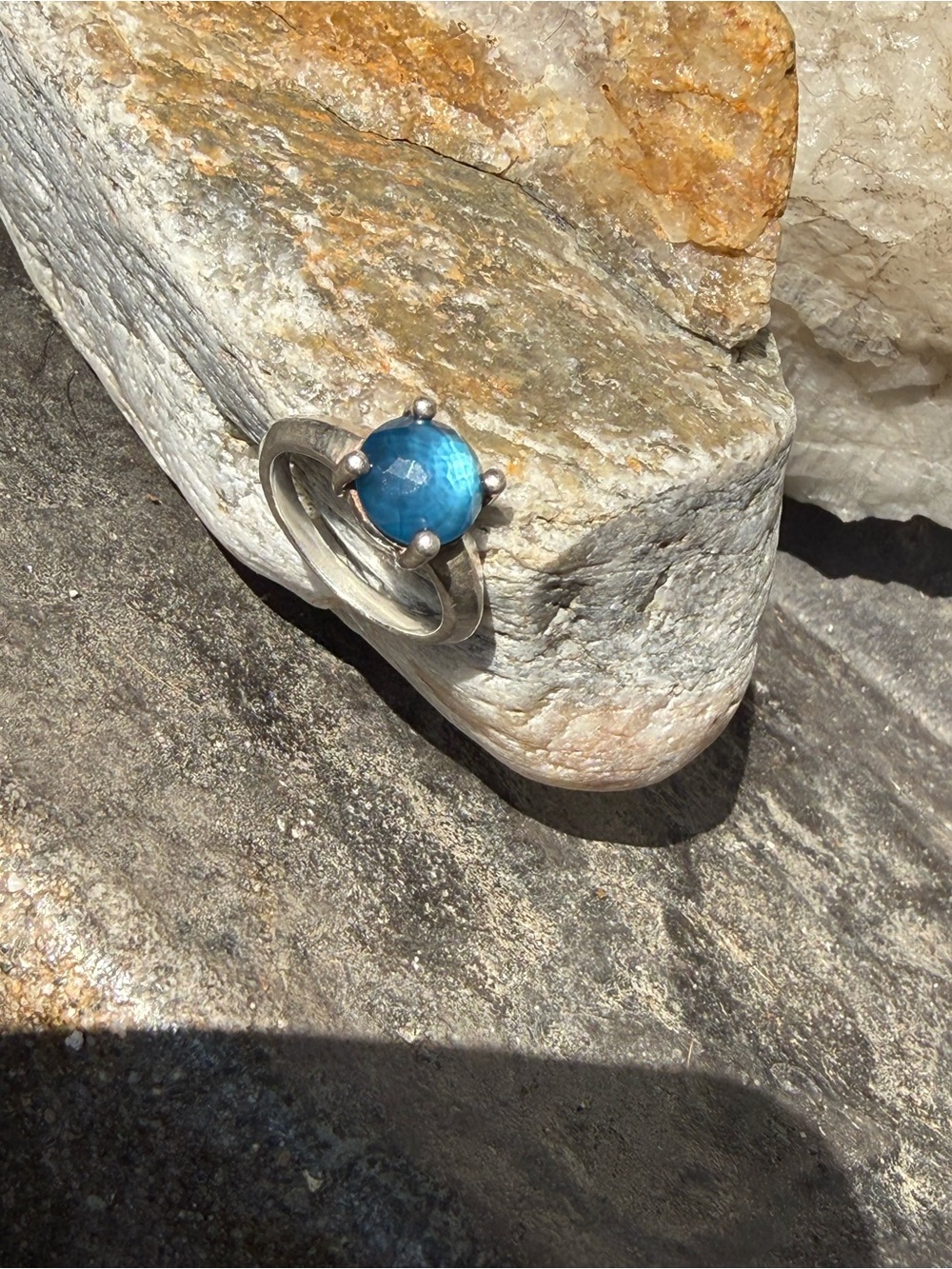 Ippolitta Silver Ring with Deep Blue Stone - Elegant Women's Jewelry